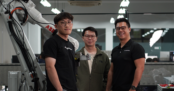 Figure 1: Augmentus Founders. From left to right – Chong Voon Foo, Leong Yong Shin, Daryl Lim.