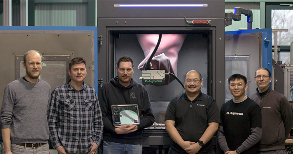 Augmentus and system integrator, sentenso GmbH, collaborating on-site as part of a joint deployment. Strategic partnerships like this play a key role in enabling scalable, localized delivery and support across diverse manufacturing environments.
